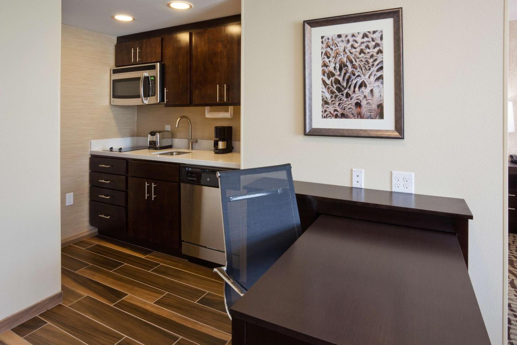 Homewood Suites Davenport Беттендорф Екстер'єр фото