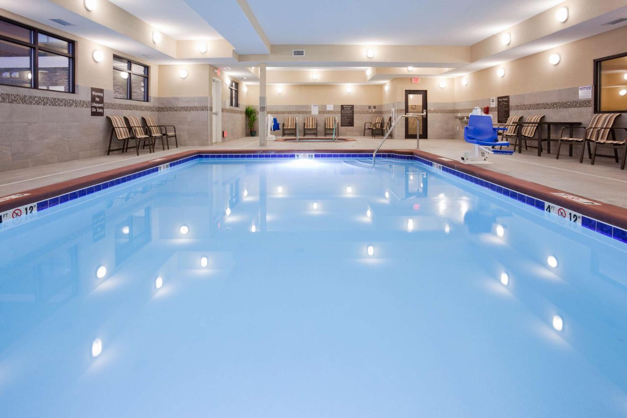 Homewood Suites Davenport Беттендорф Екстер'єр фото